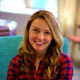 Laura Renfroe's Instagram, Twitter & Facebook