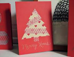 Loosen the leaves around the outside so your finished wreath has a foliagey look. Beautiful Diy Homemade Christmas Greeting Cards By Mail