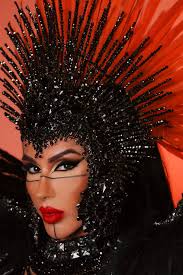 Rainha da Porto da Pedra, Andrea de Andrade detalha desconforto de  fantasia: 'Sempre fico machucada'