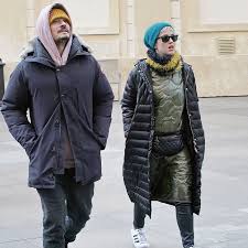 Welcome to my facebook page. Katy Perry And Orlando Bloom Stroll Through Prague People Com