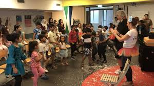 Geef een reactie reactie annuleren. Slotstad Kinderen Op Azc Leersum Genieten Van Voorstelling