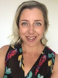 How can a VA help with my social media?