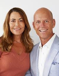 Ryan Bascom's Instagram, Twitter & Facebook