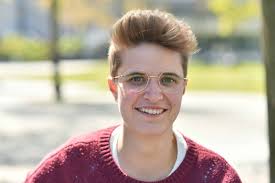 Erschrecken Sie die Frommen, Frau Heinrich?“ (pro)