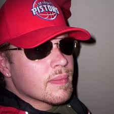 Nate Kinney (@gayatheist)