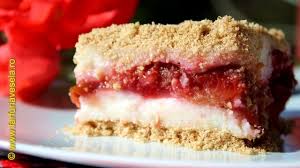 Compot de prune, rețeta simplă de conservă de iarnă cu fructe și sirop de zahăr, aromat după preferințe. Prajitura Cu Prune Si Crema De Gris Farfuria Vesela Youtube