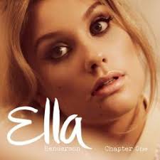 Ella Henderson se podělila o sampler debutu "Chapter One"
