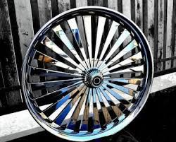 Lots Of Chrome On This Wheel Penthouse Chrome Jpg 372 299 Pixels