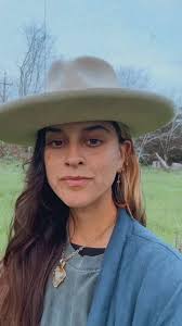 Shifting our reality begins with our thoughts first. The art of relating  goes beyond relationships between two humans but your relationship to your  expression, your creativity, your body, your money, ...