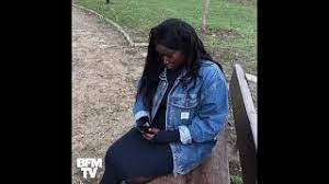 Vaadake se branler lausetes tõlkimise näiteid, kuulake hääldust ja õppige grammatikat. Il A Commence A Se Masturber Carrement Harcelee Dans Le Metro Elle Filme Son Agresseur Youtube