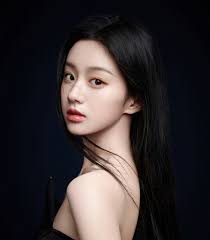 Nhan sắc nữ thần thế hệ mới đóng Hoàng Dung trong phim Thế giới võ hiệp Kim  Dung