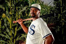 Both teams will sport retro 1919 inspired uniforms for the special game. Mlb Unveils Field Of Dreams Stadium Uniforms For Yankees White Sox The Athletic