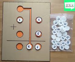 Más 40 juegos matemáticos para trabajar los números y otros. Juego Matematico Material Reciclable Repasar Matematicas De Primaria Con Materiales Reciclados Que Vamos A Hacer Hoy