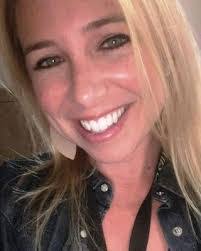 Angie Armendariz's Instagram, Twitter & Facebook