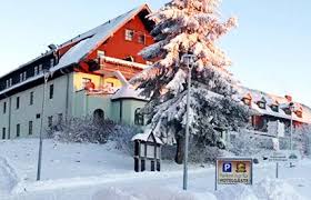 Šeit jūs varat aizpildīt pieteikumu pāris minūtēs un apmaksāt rezervāciju bez komisijas maksas. Berghotel Eisenacher Haus Startseite Facebook