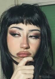 Romantic Moments: The Almost Kiss Story