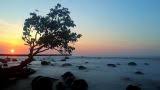 Pantai sigandu merupakan pantai yang terletak di bagian utara pantai jawa atau lebih tepatnya di desa klidang lor, batang kabupaten batang, jawa tengah. Pantai Singgadu Yang Cantik Di Batang Jawa Tengah Jawa Tengah