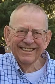 Tom Campeau's Instagram, Twitter & Facebook