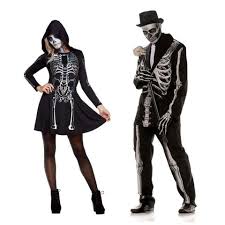 30 Scary Halloween Costumes Creepy Halloween Costume Ideas •2017 creepy towering clown •2018 like towering clown and sweet dreams, this animatronic has a costume made of it sold at spirit. 30 scary halloween costumes creepy