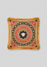 Browse and shop related looks. Versace I Baroque Cushion Home Collection Official Website