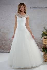 146 magasins ouverts le dimanche magasins ouverts le dimanche à rennes.rennes est une ville de bretagne de 206 600 habitants. Robe De Mariee Rennes Creations Bochet Espace Mariage Chemille