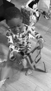 Did mom and dad nail #Christmas? , Via @ shar.the1