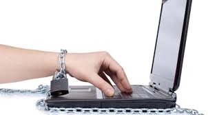 Hasil gambar untuk kecanduan internet