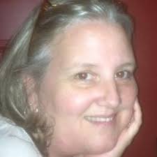 Anne Sousa's Instagram, Twitter & Facebook