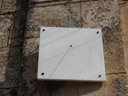 Tamajon Iglesia Reloj Solar Moderno Reloj De Sol Reloj Moderno