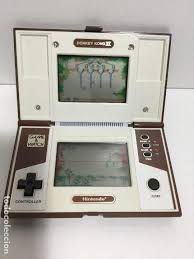 Son muchísimos los juegos memorables de los 80 por lo que en este reportaje si nacisteis en los 80 seguramente hayáis pasado muchas horas de vuestros años más mozos jugando a tetris. Nintendo Game Watch Donkey Kong Ii Anos 80 Foto 1 Recuerdos De La Infancia Infancia Infancia Y Adolescencia