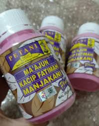 Labisia pumila, yang dikenal sebagai kacip fatimah, adalah tanaman herbal yang memiliki banyak manfaat dalam dunia masyarakat arab biasanya memanfaatkan rumput fatimah ini dengan mengambil akarnya. Petani Ma Ajun Kacip Fatimah Manjakani Chanteq Cosmetic Facebook