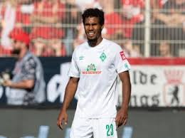 Theodor gebre selassie was born on 24 december 1986 in trebic and plays for sv werder bremen. 1 Bundesliga Gebre Selassie Hohe Wahrscheinlichkeit Fur Werder Abschied 2021 Fussballdaten