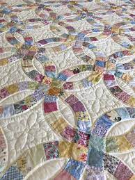 On Sale Double Wedding Ring King Size Hand Quilted By Amish Quilters Floral Wedding Ring Quilt Double Wedding Ring Quilt Crazy Quilts