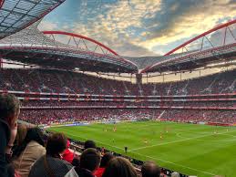 Sl Benfica Slbenfica Twitter Sport Lisboa E Benfica Sporting Lisboa Desportos