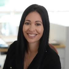 Kara Richards's Instagram, Twitter & Facebook