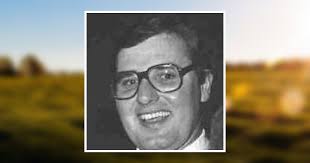 Tom L. Shelton Obituary December 4, 2004
