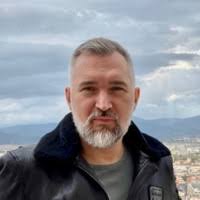 700+ profilů „Marcel“