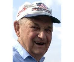 Mary Kush's Instagram, Twitter & Facebook