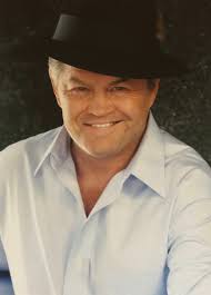 79 TONI GONZALES, SUSAN COLLEY & 78'S MIKE MONK PAUL GRAZIANO