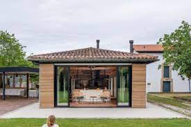 It offers a beautiful setting ideal for hiking. House In Guemes Zooco Estudio Archello