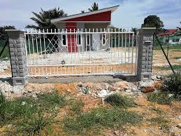 Bagi anda yang ingin membangun rumah di desa, beberapa contoh gambar rumah yang cocok untuk kampung ini bisa anda jadikan referensi saat membangun rumah! Bajet Buat Pagar Rumah
