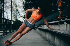 Dec 06, 2018 · lululemon has been successful with its business model. How I Became A Sports Model Born To Sweat
