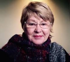 Bonnie Greenwell's Instagram, Twitter & Facebook