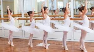 初めてのバレエ発表会 あったら絶対役立つ持ち物２０選 パッショネクト ー手作りバレエティアラ教室