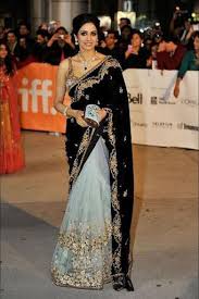 Saree navel style of bollywood actress. Bollywood Actresses In Saree