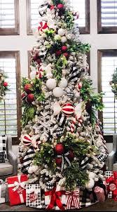 35 Amazing Christmas Tree Decoration Ideas You Must Try In 2020 Page 21 Of 34 Newyearlights Com Black Christmas Decorations Christmas Tree Design Realistic Christmas Trees