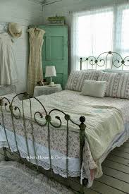 My 70 Mile Yard Sale Treasures Aiken House Gardens Shabby Chic Decor Bedroom Chic Bedroom Design Shabby Bedroom