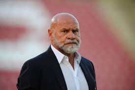 L'allenatore ha firmato fino a 30 giugno 2022, con rinnovo automatico in caso di promozione. Cosmi Una Volta Il Perugia Proteggeva Gli Allenatori E Faceva Mercato A Gennaio Calcio Grifo