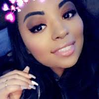 Petra Romero's Instagram, Twitter & Facebook