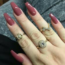 Thinking Of Changing Up Your Nail Shape But Don T Know Which Coffin Shape Nails Gorgeous Nails Nail Colors